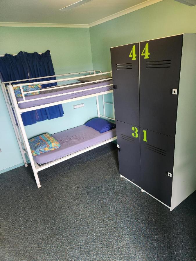 Jetty Blue Backpackers Hostel Coffs Harbour Phòng bức ảnh